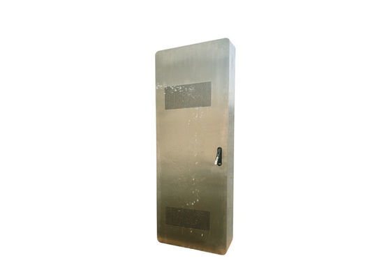 Exposição portátil do LCD de 43 cartazes a pilhas capacitivos exteriores impermeáveis de Digitas da polegada exterior